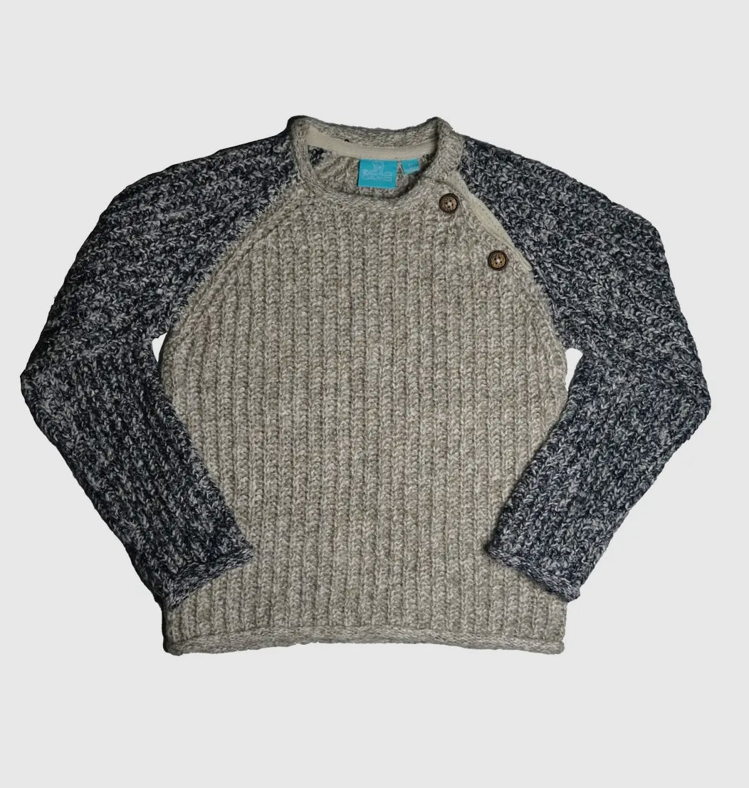 Raglan chunky sweater