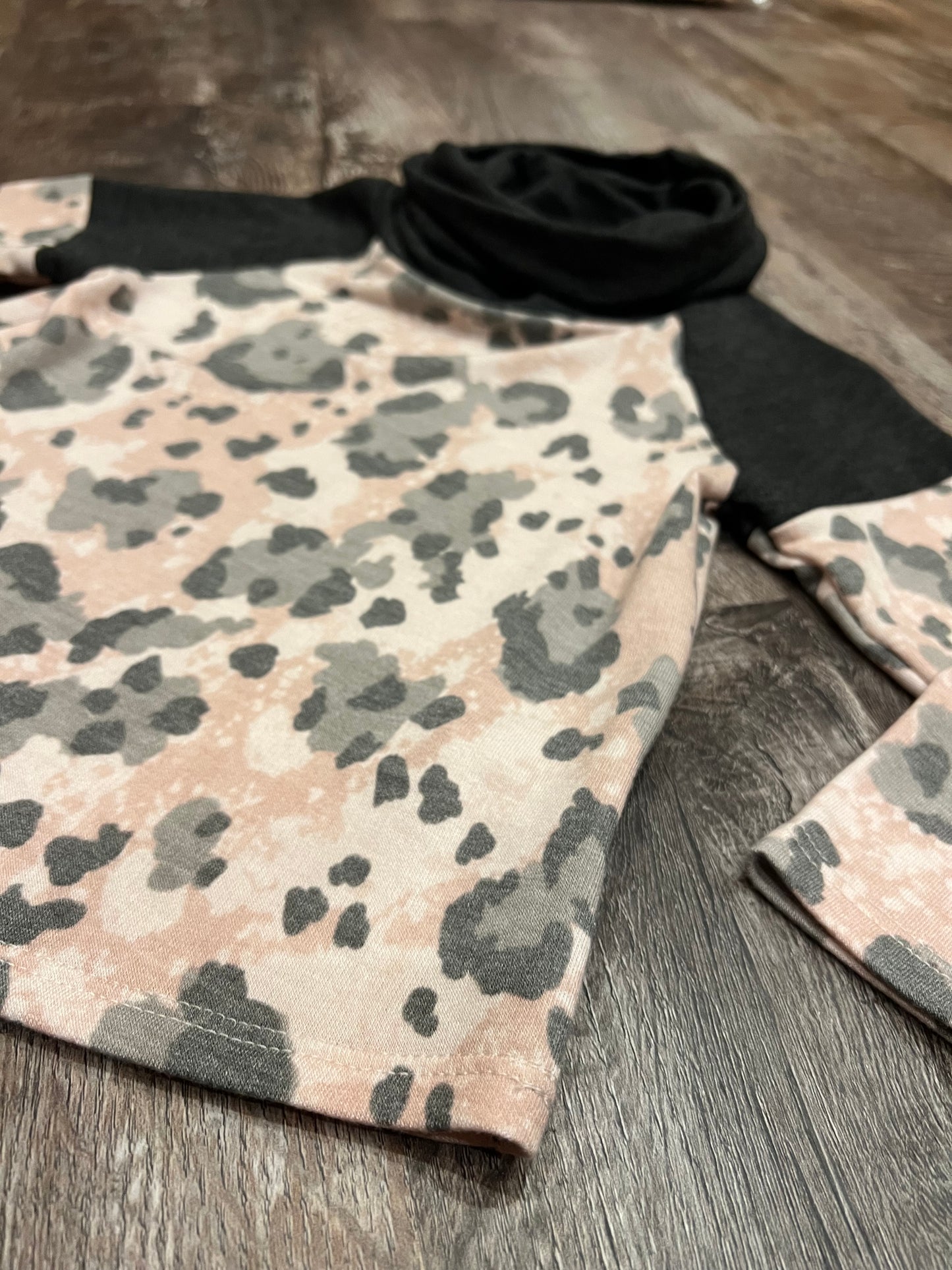 SOLID COWL NECK LEOPARD PRINT TOP- PEACH