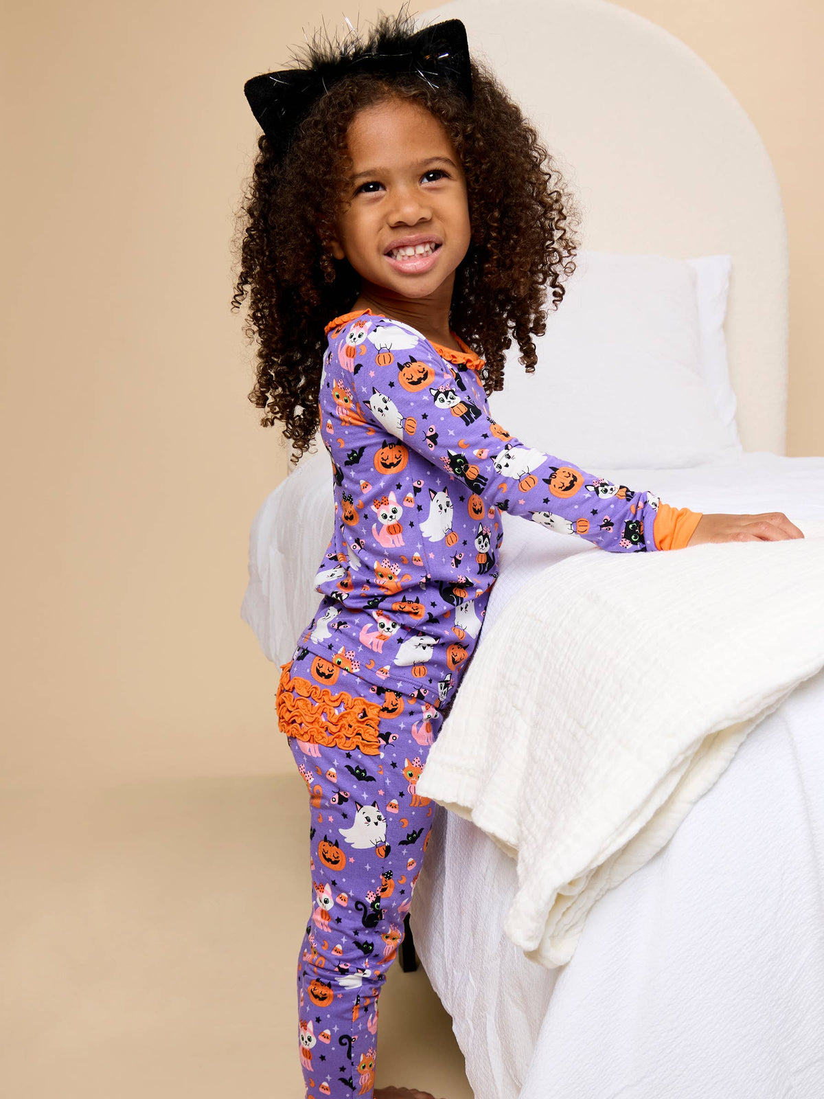SoftSnooze™ Toddler Girls Bamboo Viscose Boo-tiful Kittens Ruffle Long Sleeve Pajama Set with Signature Rear Ruffles